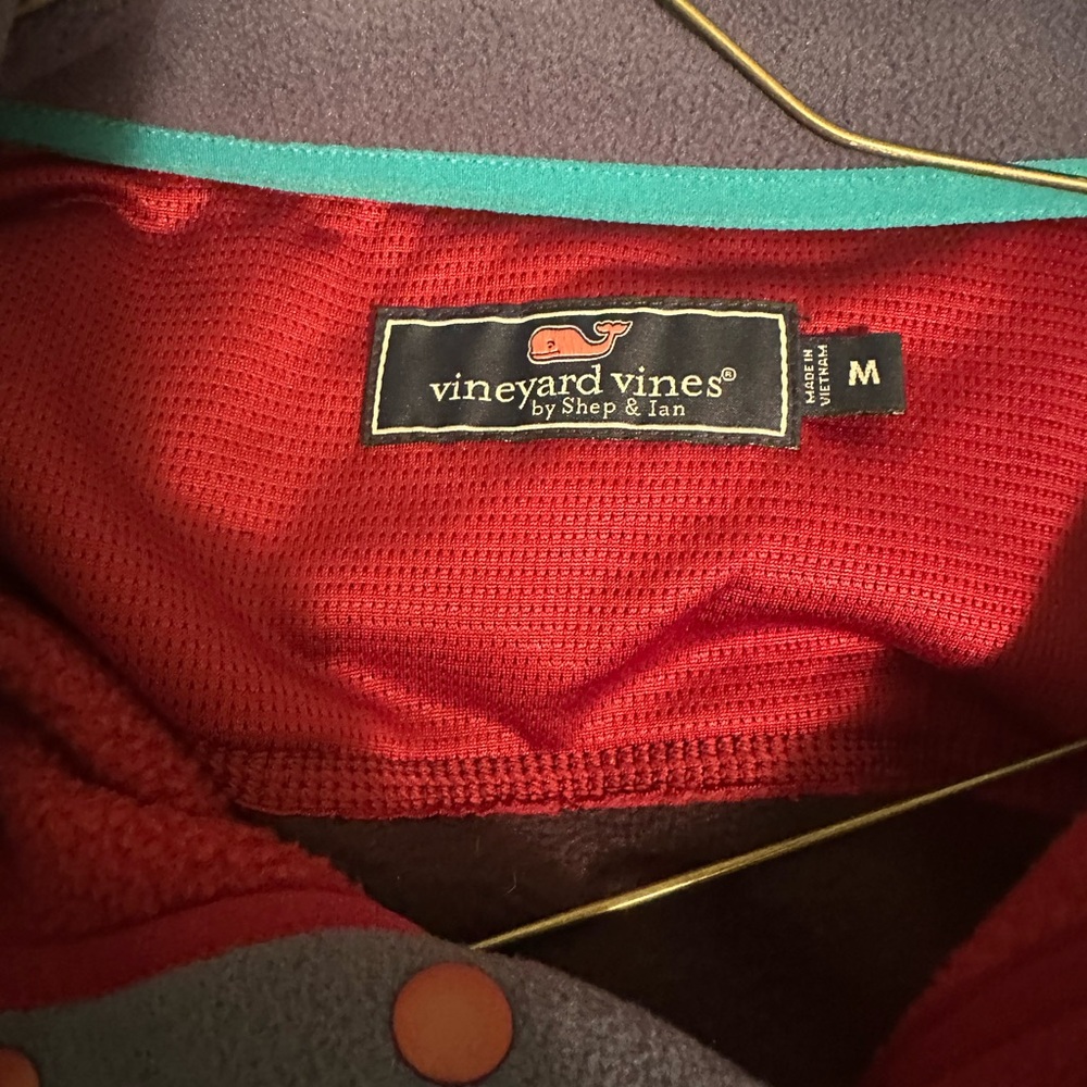 Vineyard Vines Red And Blue Harbor Fleece Pullover!